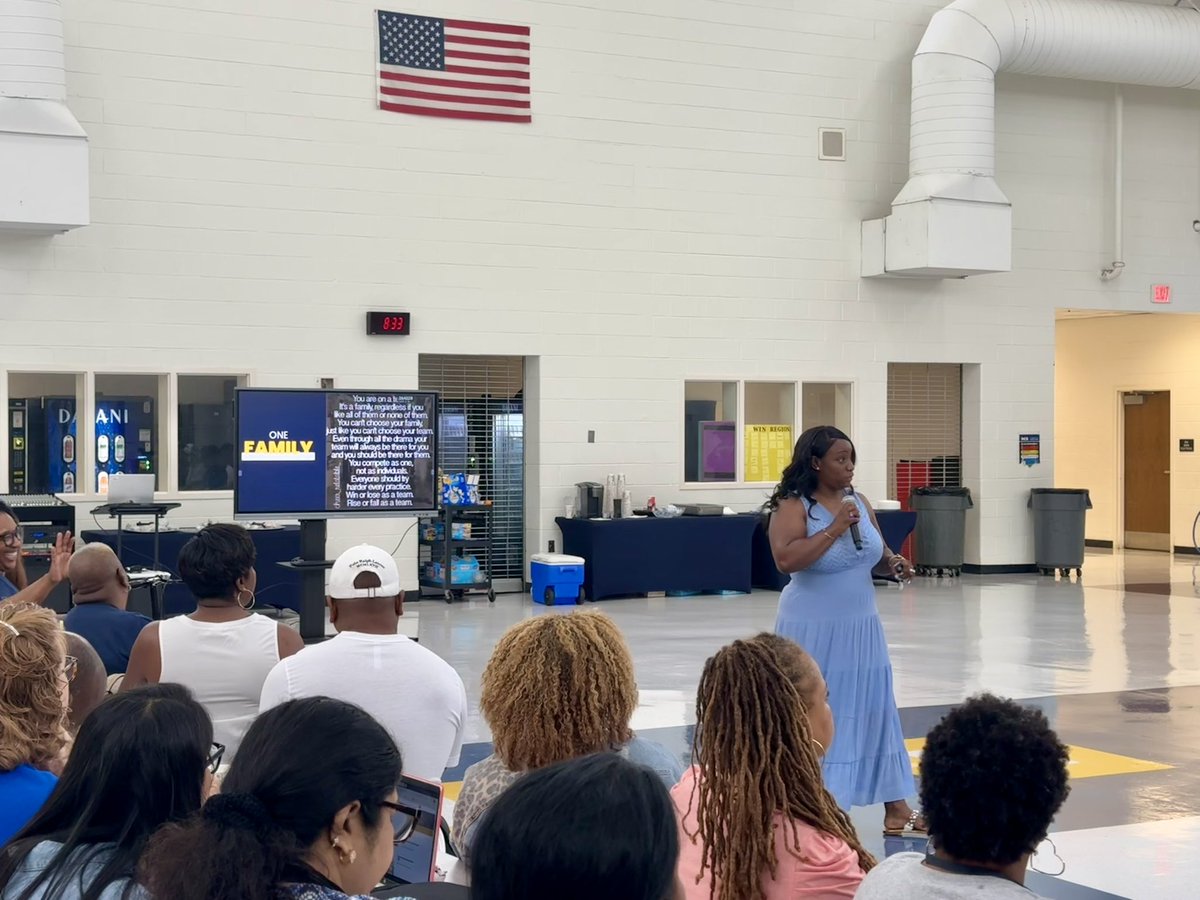 ᔑᖾᥲყƙᥱꙆᥱ Ʈ. ᕼoꙆ⳽ᥱყ tweet media