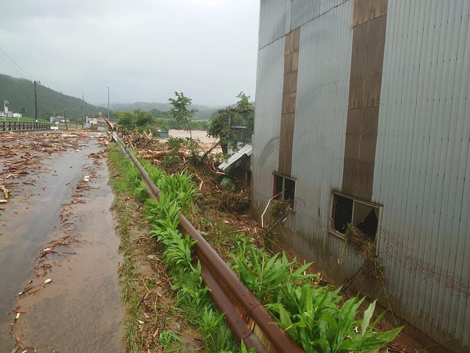 山形の惨状。
拡散しないと地方の被害ってクローズアップされないので😭💦💦

#山形豪雨 #酒田市 #激甚災害