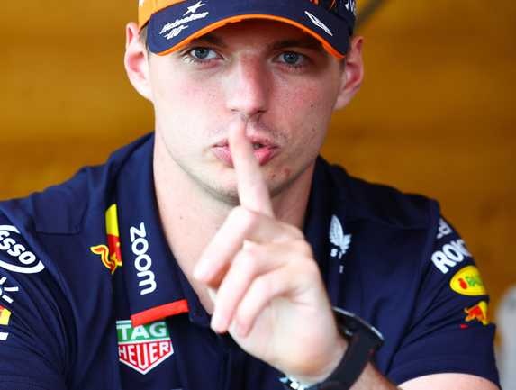 verstappenews's tweet image. 🗣️ "I won both races (Imola &amp;amp; virtual Nürburgring), then you don't hear anyone. But if you don't win, other things are brought up."

"I've been doing this since 2015. I've won three world titles and I think I can estimate fairly well what I can and can't do."