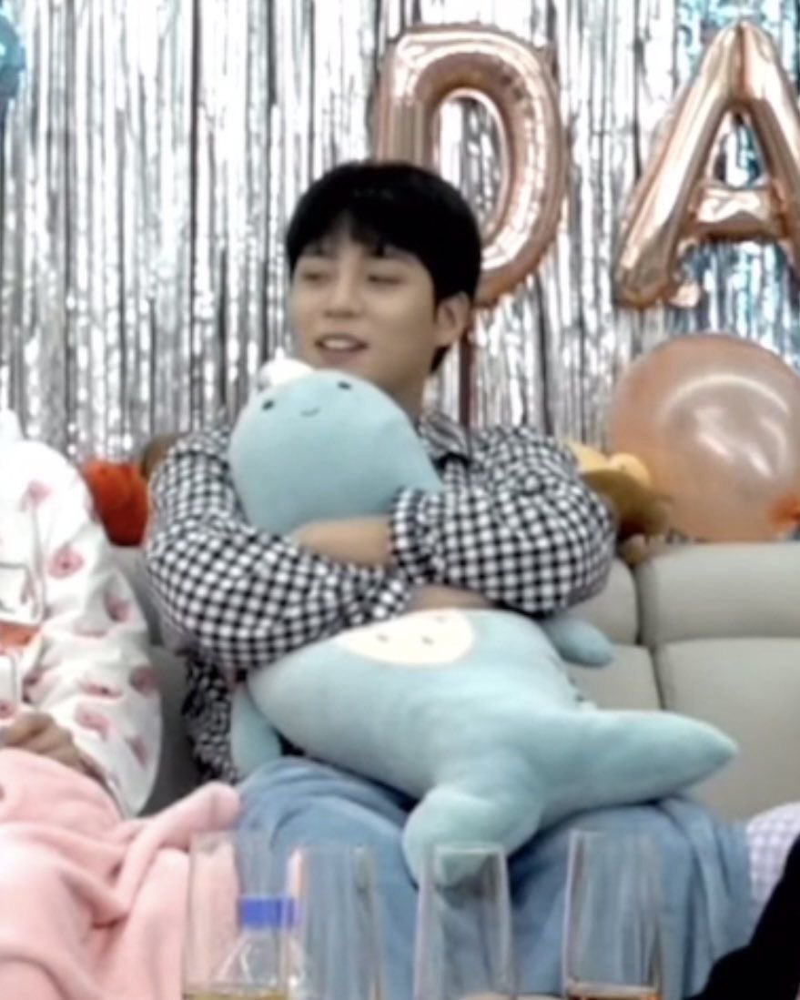 ؘ (@cjonghopics) on Twitter photo 