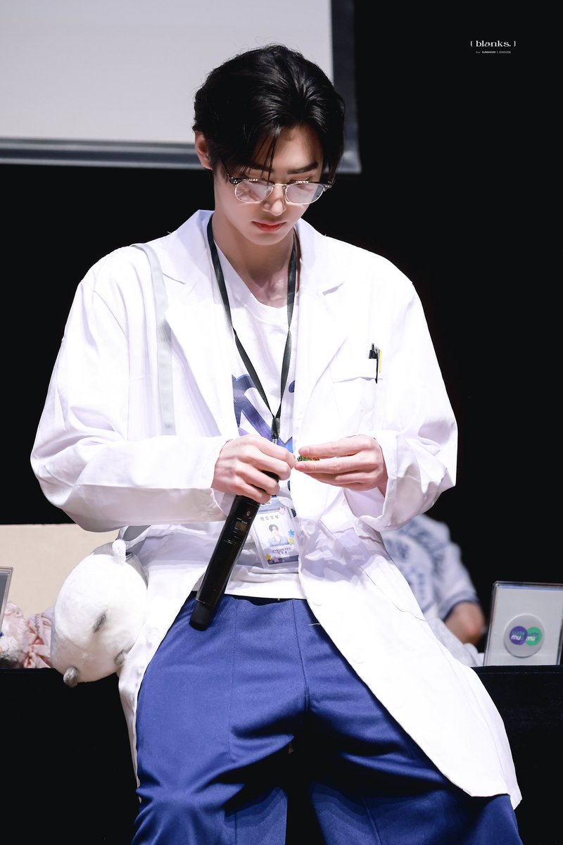 doctor park sunghoon today 🩺