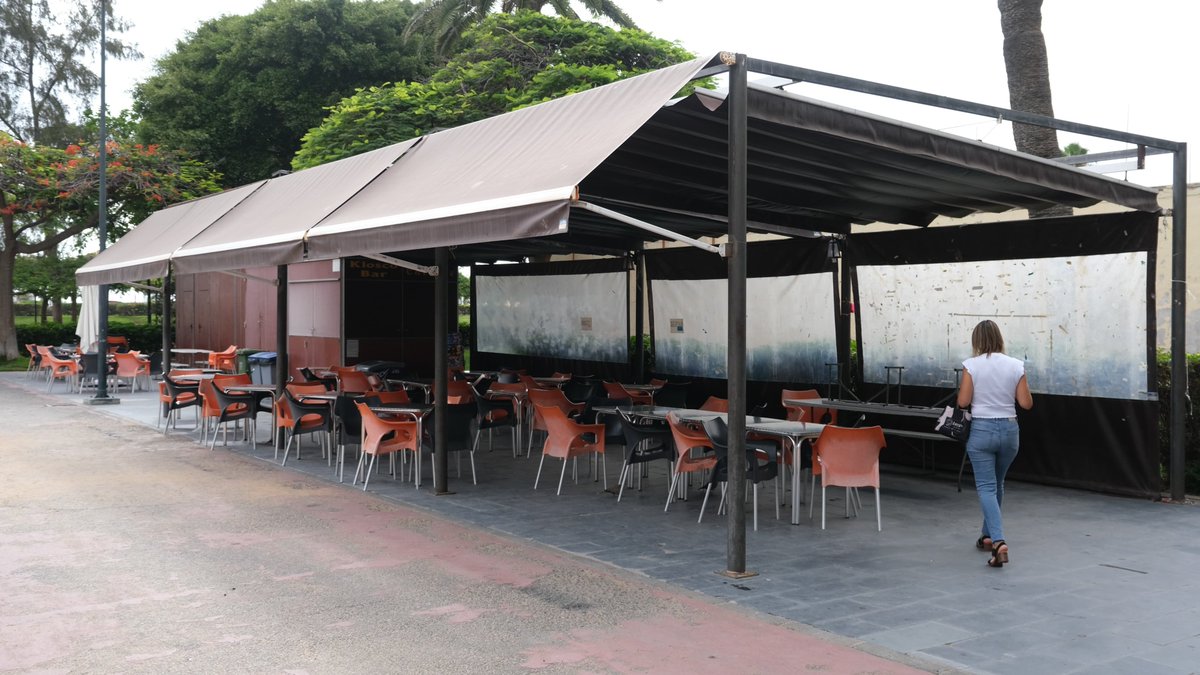 aytolpgc's tweet photo. 📢¡Licitamos la explotación del #quiosco del parque infantil del #ParqueRomano!
☕El objetivo es ofrecer en este espacio un servicio de bar-cafetería
✔️Con una concesión por una duración inicial de cinco años y un canon anual de 14.235€
+ info 🔗https://t.co/gX081zASpz https://t.co/HvAFaMwGhk