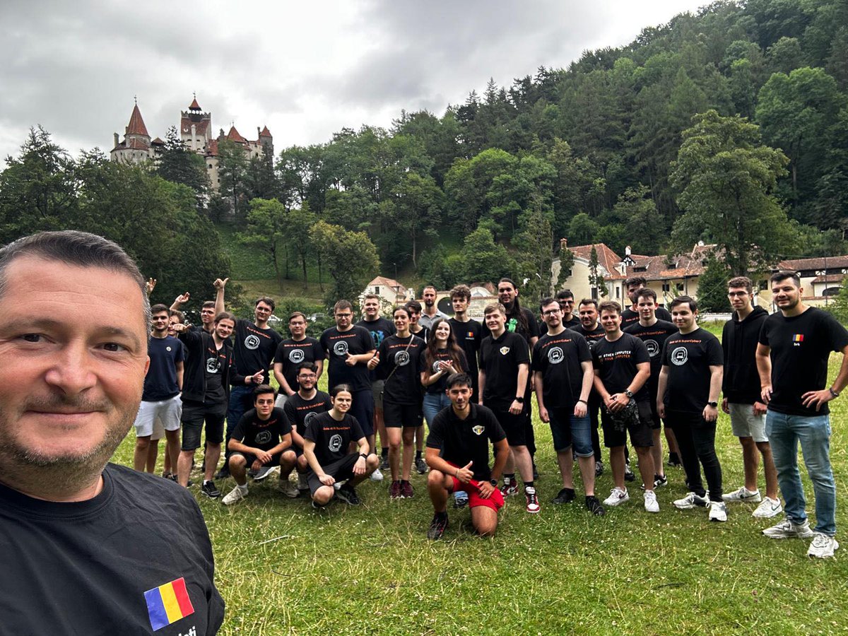 În curând aflăm componența <a href="/ECSC_Romania/">ECSC_TeamRomania</a> la <a href="/ecsc2024/">ECSC2024</a>, Torino. Până atunci, participanții la Bootcamp-ul din Bran au descoperit patrimoniul local, participând și la jocuri de echipă. <a href="/CPatachia/">cristian patachia</a> #BITSENTINEL <a href="/DNSC_RO/">Directoratul Național de Securitate Cibernetică</a> #MinisterulEducației <a href="/____SRI____/">SRI</a> #Cyberint #ANSSI #RoCSC2024