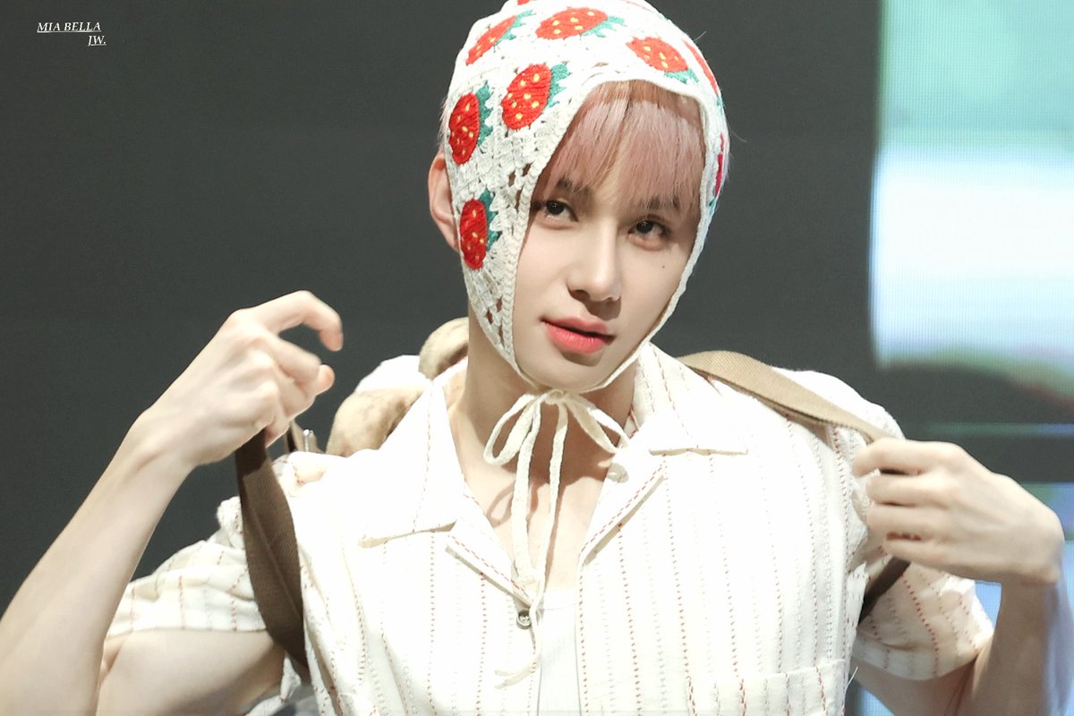 miabella_jw's tweet photo. 240725 k4팬싸 #정우  #JUNGWOO  #NCT127 https://t.co/NCSwbeSGq5
