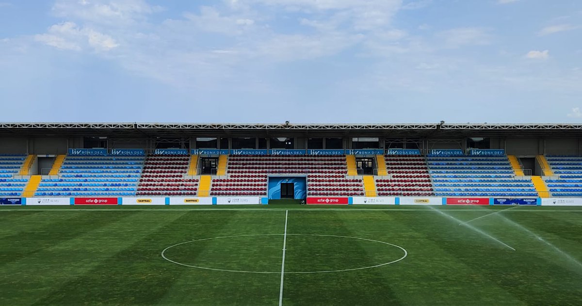 AgrosportAz's tweet photo. 📢Oyun günü!

Bu gün,⏱️ saat 20:30-da oyun günü,

🥅 @fc.zire vs @fcdac1904

🏟️ Liv Bona Dea Arena

Uğurlar!

 #agrosportteam🌱⚽️ #pitchservicesazerbaijan https://t.co/tE581jQ8yN