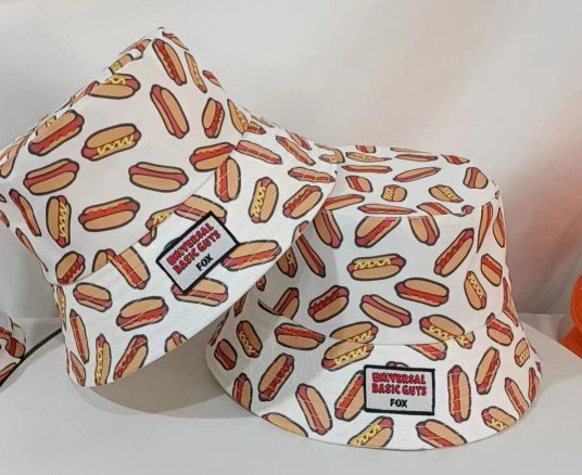 Thursday info so you don’t have to ask!

1.. 100 Wristbands for the Krapopolis(Dan Harmon) / Universal Basic Guys signing are first come first serve at Animation Domination #4423 . Signing is at 5pm at #4423.  Panel 8:15pm-945pm w/hot dog bucket hats swag!!