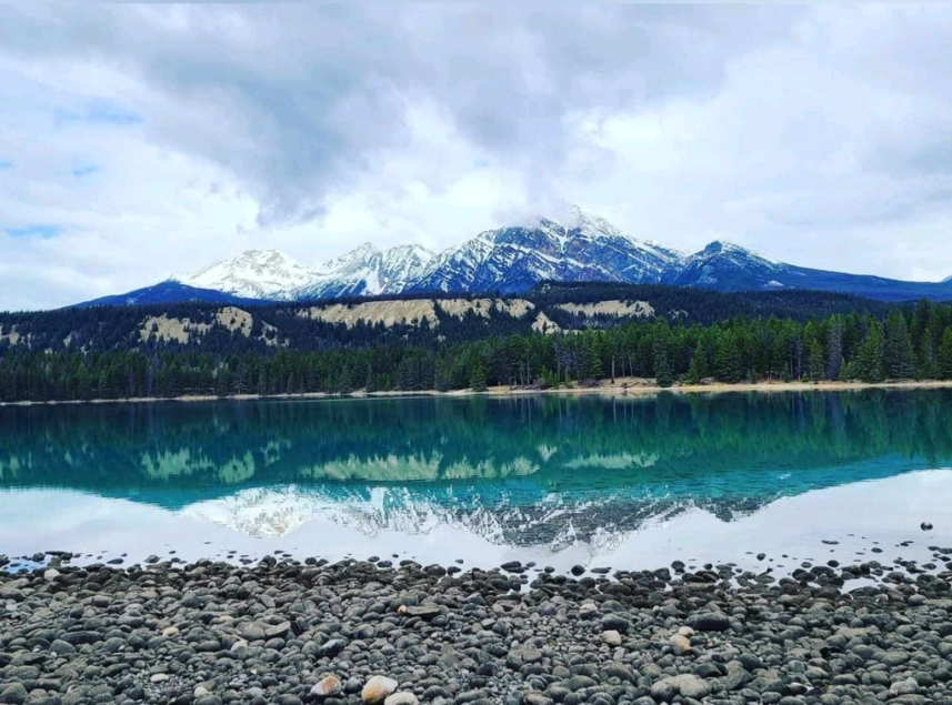 I'm trying to stay professional as we talk about #Jasper on-air today but, my emotions are taking over. This majestic place in our backyard that will never be the same again. Alberta, we are resilient. We're also allowed to be sad. #abfire