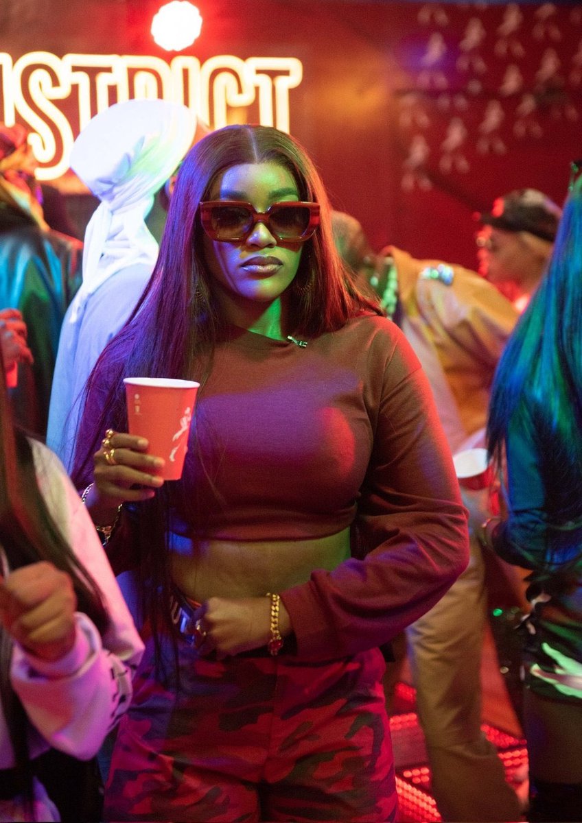 Happy Anniversary BeeNavy ⚓️❤️
2 years &amp; forever to go 🥰 Thank you for holding my hand regardless of the journey. 
Love y’all for lifeeeeeee 💋❤️😘😘😘⚓️