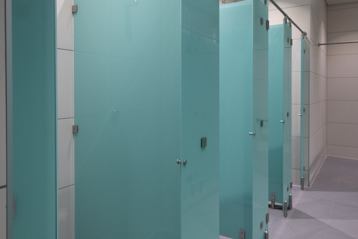 HelmsmanLockers's tweet photo. Are you looking to enhance the experience at your leisure facility? Look no further!🤩🏊‍♀️ 

At Helmsman, we're experts at offering durable and aesthetic lockers, cubicles and bench options that are customised to fit your requirements✨

#LeisureSector #StorageSolution #Innovation https://t.co/Y1T0TAf3yu