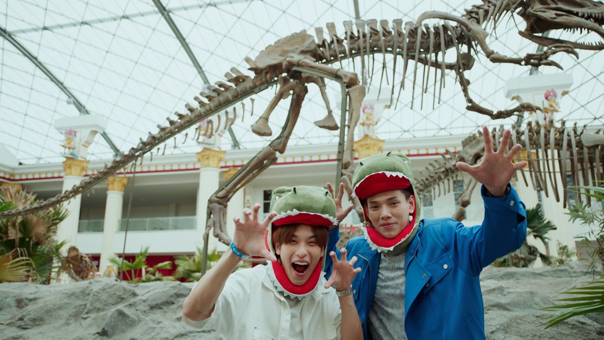 OPEN LABEL tweet media