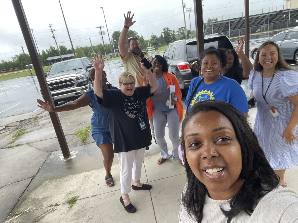 CoachYoung0988's tweet photo. #TogetherWeSOAR https://t.co/IvI1eLFurM