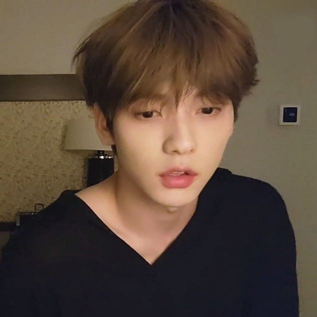 Binnie_bp's tweet photo. Fic Beombin +18 - Nido de amor 
Soob1n bp ⬇️
Be0mgyu ⬆️
Omega x Omega 
Beomgyu ha entrado en celo y Soobin no tiene lo necesario para ayudarlo ya que no es un Alfa.

https://t.co/8z61DjnJHH https://t.co/C6ux4ex1Rm