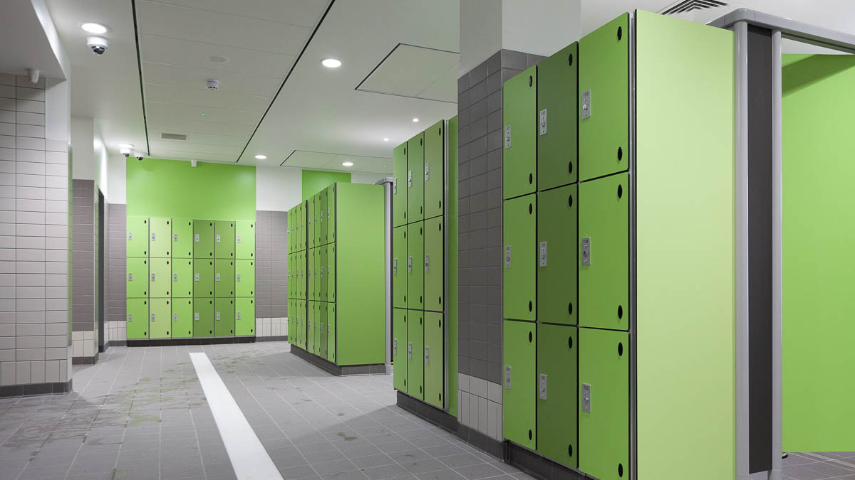HelmsmanLockers's tweet photo. In every changing area, lockers can serve as the center of attention. Our lockers come in a wide range of designs, colours, &amp; finishes in addition to bespoke styles.✨ 

Find out how we can assist you by calling us today at 01284 727626.📞

#storagesolutions #leisure #locker https://t.co/4TKKABLbOO
