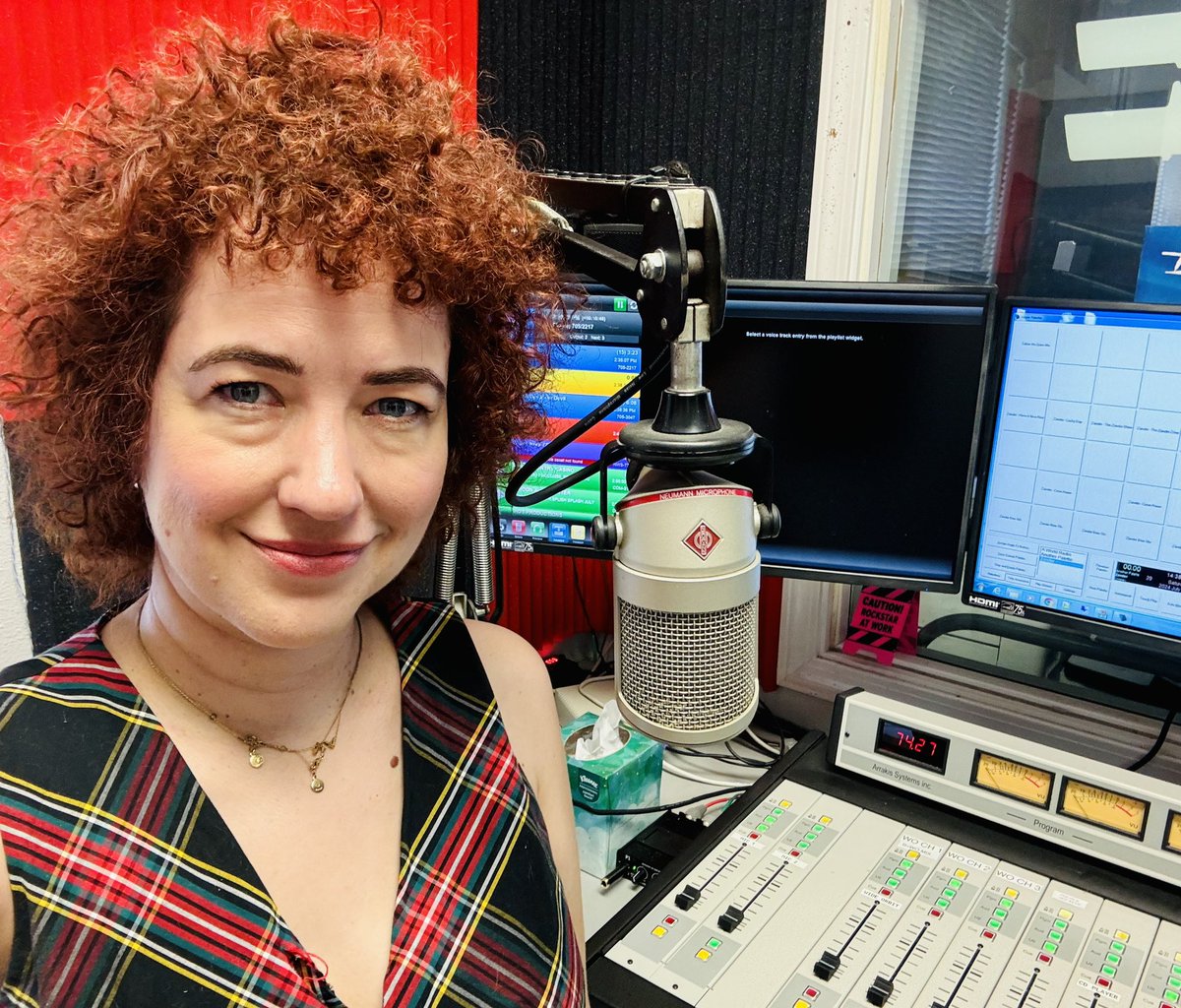 Kicking off my show on Thunder 100.7; definitely good times ahead.