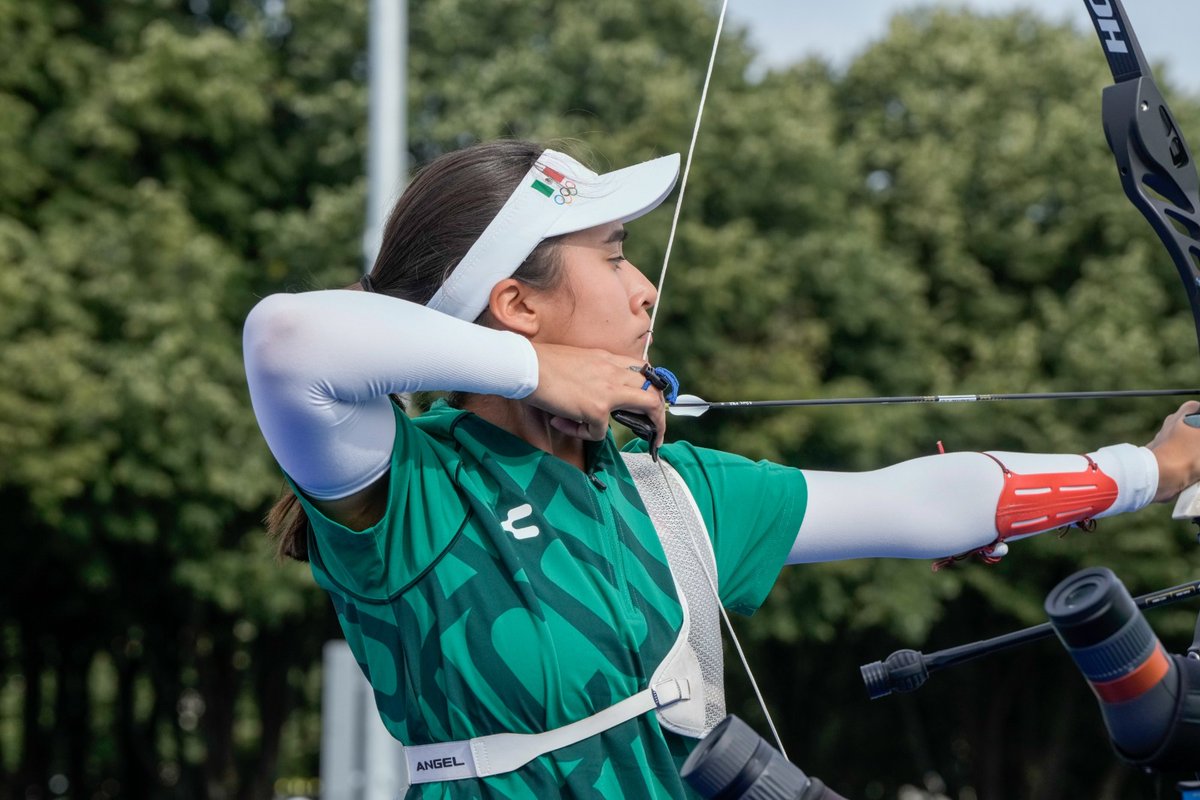 Comité Olímpico Mexicano (@com_mexico) on Twitter photo ¡El equipo femenino mexicano de tiro con arco continúa avanzando! 🎯🇲🇽
Alejandra Valencia, Ana Paula Vázquez y Ángela Ruiz esperan en cuartos de final al ganador del duelo entre Gran Bretaña y Alemania, en los <a href="/juegosolimpicos/">Los Juegos Olímpicos</a> #Paris2024 .
#TodosSomosOlímpicos ¡El equipo femenino mexicano de tiro con arco continúa avanzando! 🎯🇲🇽
Alejandra Valencia, Ana Paula Vázquez y Ángela Ruiz esperan en cuartos de final al ganador del duelo entre Gran Bretaña y Alemania, en los <a href="/juegosolimpicos/">Los Juegos Olímpicos</a> #Paris2024 .
#TodosSomosOlímpicos