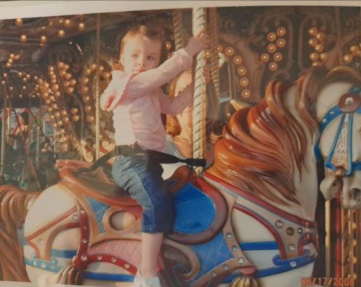 _FantasyIsland_'s tweet photo. Happy National Merry-Go-Round Day! 🎠💕 This Fantasy Island classic has been making our guests (and team members!) smile for the past 36 years. Thank you for sharing your carousel memories with us! #40YearsofFun https://t.co/aGydrJcZfp