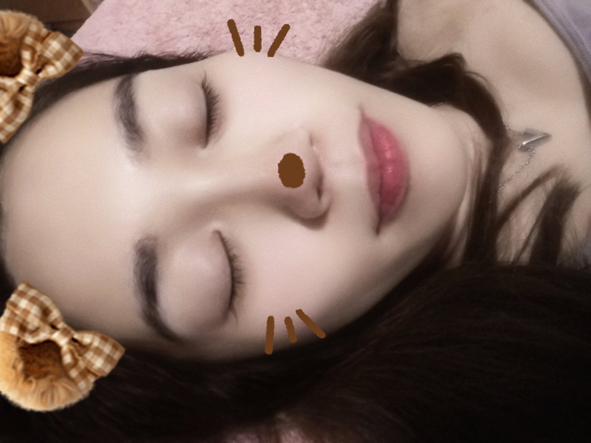 Miko_miko1990's tweet image. 《落ち度確認の振り返り》

誰かの発言に対し
その行動が伴わないので
過去の発言を振り返り
"現在の行動を確認"してから
その人の"落ち度"を詰める

確かに発言と行動が伴わず
落ち度を確認するのは
大事だけれど
人様や自分の"落ち度"ばかり
確認していたらキリがない

誰しも何らかの