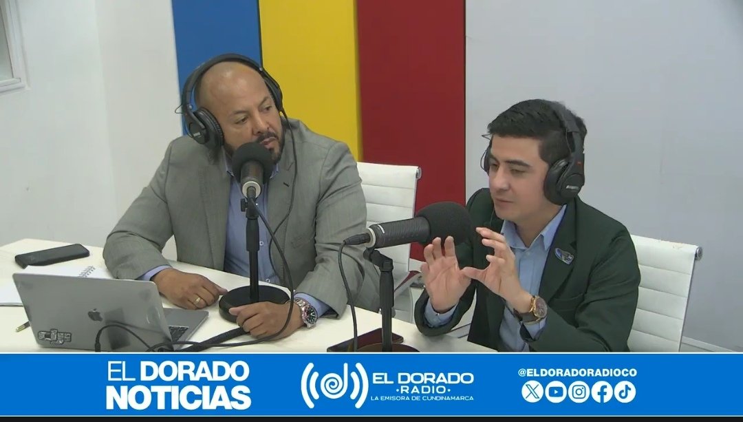 Secretaría de Educación de Cundinamarca (@seceducacundi) on Twitter photo A esta hora la <a href="/SecEducaCundi/">Secretaría de Educación de Cundinamarca</a> y la Dirección de Personal, da a conocer los detalles de los Juegos Deportivos Departamentales y el Encuentro Folclórico y Cultural del Magisterio en la emisora <a href="/ElDoradoRadioCo/">El Dorado Radio</a>, a realizarse el 31 julio, 1, 2 de agosto en <a href="/AlcFusagasuga/">Alcaldía Fusagasugá</a> A esta hora la <a href="/SecEducaCundi/">Secretaría de Educación de Cundinamarca</a> y la Dirección de Personal, da a conocer los detalles de los Juegos Deportivos Departamentales y el Encuentro Folclórico y Cultural del Magisterio en la emisora <a href="/ElDoradoRadioCo/">El Dorado Radio</a>, a realizarse el 31 julio, 1, 2 de agosto en <a href="/AlcFusagasuga/">Alcaldía Fusagasugá</a>