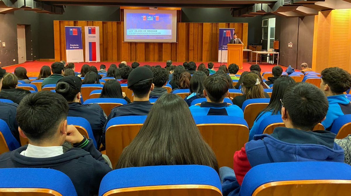 En el marco de la Mesa Provincial de Prevención de Violencia Escolar, la Delegación Presidencial Provincial de Osorno organizó una jornada informativa para docentes y alumnos acerca de la Ley 20.000.

👉radiovozdelacosta.cl/?p=8903