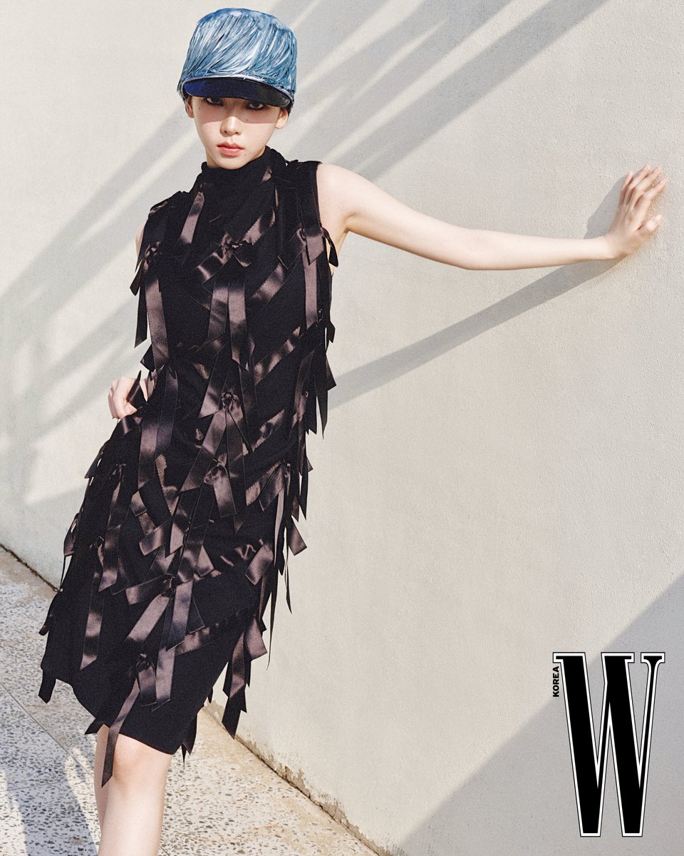 KARINA X PRADA 🍂

📸 W Korea

#aespa #æspa #에스파
#KARINA #카리나
#Wkorea #PRADA