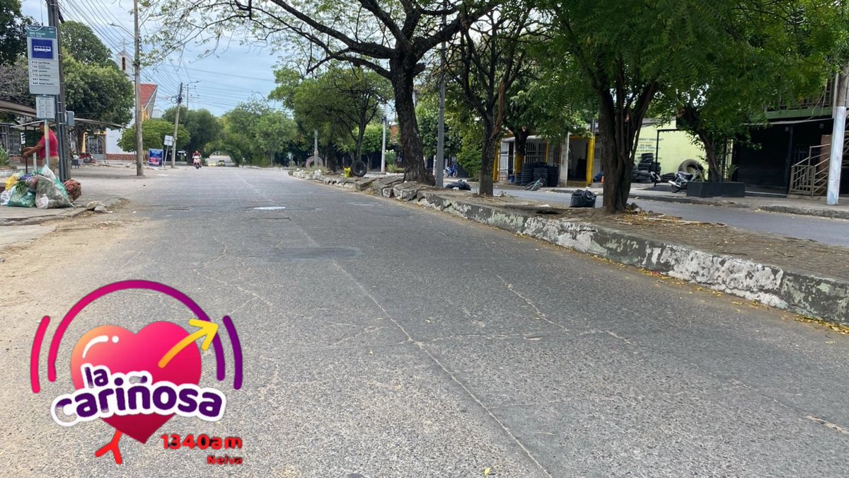 LaCarinosaNeiva's tweet photo. #Hoy se realiza en #Neiva la primera jornada obligatoria del "Día sin carro y sin moto". La medida inició desde las 6:00 a.m. y va hasta las 6:00 p.m. En la capital huilense se espera que alrededor de 30 mil vehículos y 75 mil motocicletas dejen de circular.
#AlertaNeiva https://t.co/RrIFu4kRgG