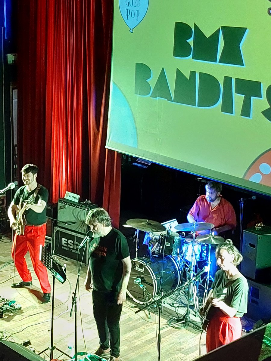 NoNewWaveNoFun tweet media