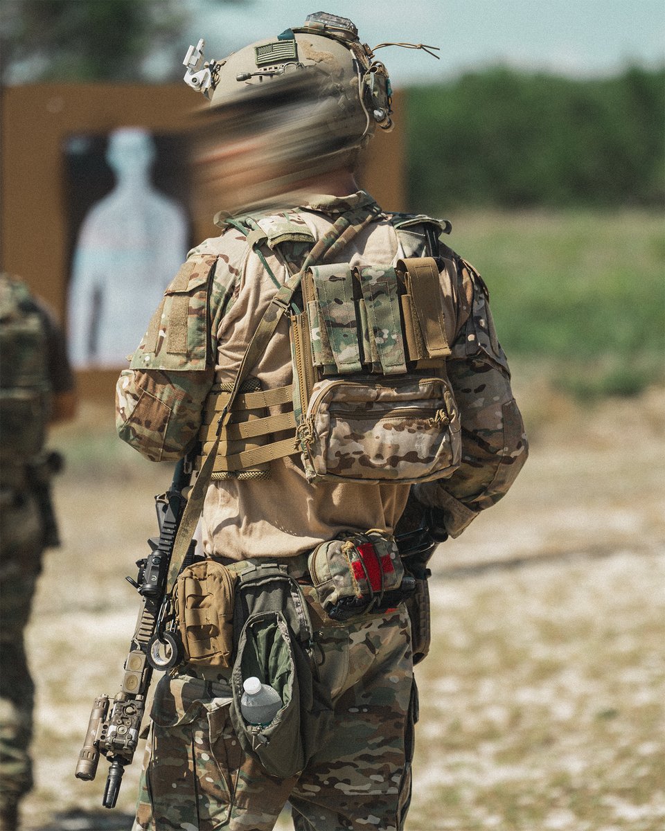 spiritussystems's tweet image. The MOLLE Back Panel: Modular, Removable, Simple.