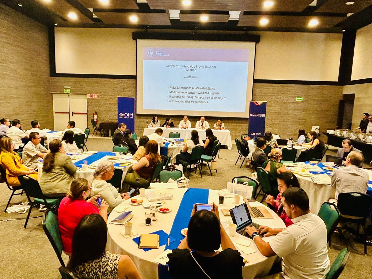 STYPS_QROO's tweet photo. José Francisco Trujillo Brandi, titular de la #STyPS participó en el encuentro sobre herramientas de vías de movilidad laboral entre México y Guatemala, organizado por la Organización Internacional para las Migraciones (OIM), realizado en #Cancún https://t.co/JdQD29oxWk