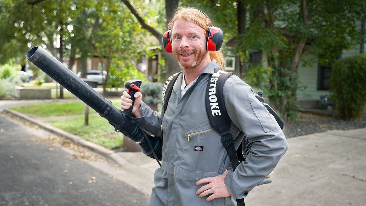 Chief Horny Officer ™️ (@horny_intern) on Twitter photo 