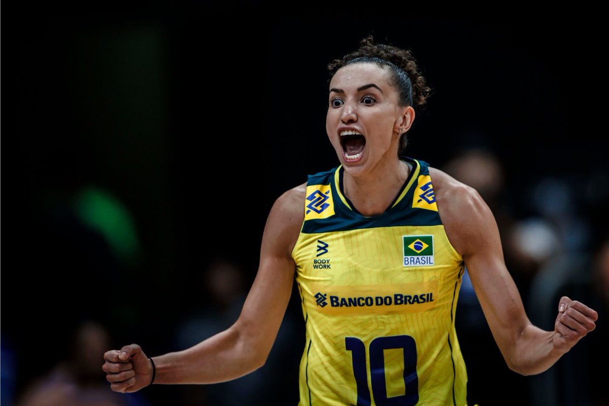 esportelandia's tweet image. THREAD COM AS JOGADORAS DE VÔLEI QUE VÃO REPRESENTAR O BRASIL NA OLIMPÍADA DE PARIS 24.

Segue o fio e vem conhecer as estrelas do vôlei brasileiro! 👀🏐🇧🇷