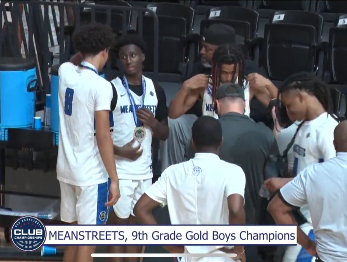 Congratulations to Meanstreets on winning the 9th Grade Gold Boys Championship‼️ <a href="/MeanstreetsEYB/">Nike Meanstreets</a> <a href="/USABYouth/">USA Basketball Youth</a>