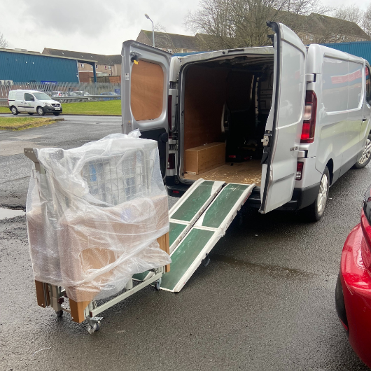 Backupmedical's tweet photo. An elderly lady fell and broke her hip. Billy from Backup Medical delivered a medical bed to her home for her to use temporarily while she recovered from her recent hospital stay.

She's now recovering comfortably at home thanks to our bed hire service! https://t.co/46jWhnV4Xp
