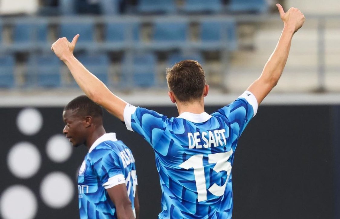 SystemFoot's tweet photo. [#UECL🇪🇺] #Gent 🇧🇪 renverse #Víkingur 🇫🇴 4-1 !

⚽️⚽️ #Hong 25’ 88’
⚽️ #Kums 59’
⚽️ #DeSart (pen) 68’
⚽️ 

⚽️ #Nielsen 13’

#GNTVIK https://t.co/zsdrrkA8xM