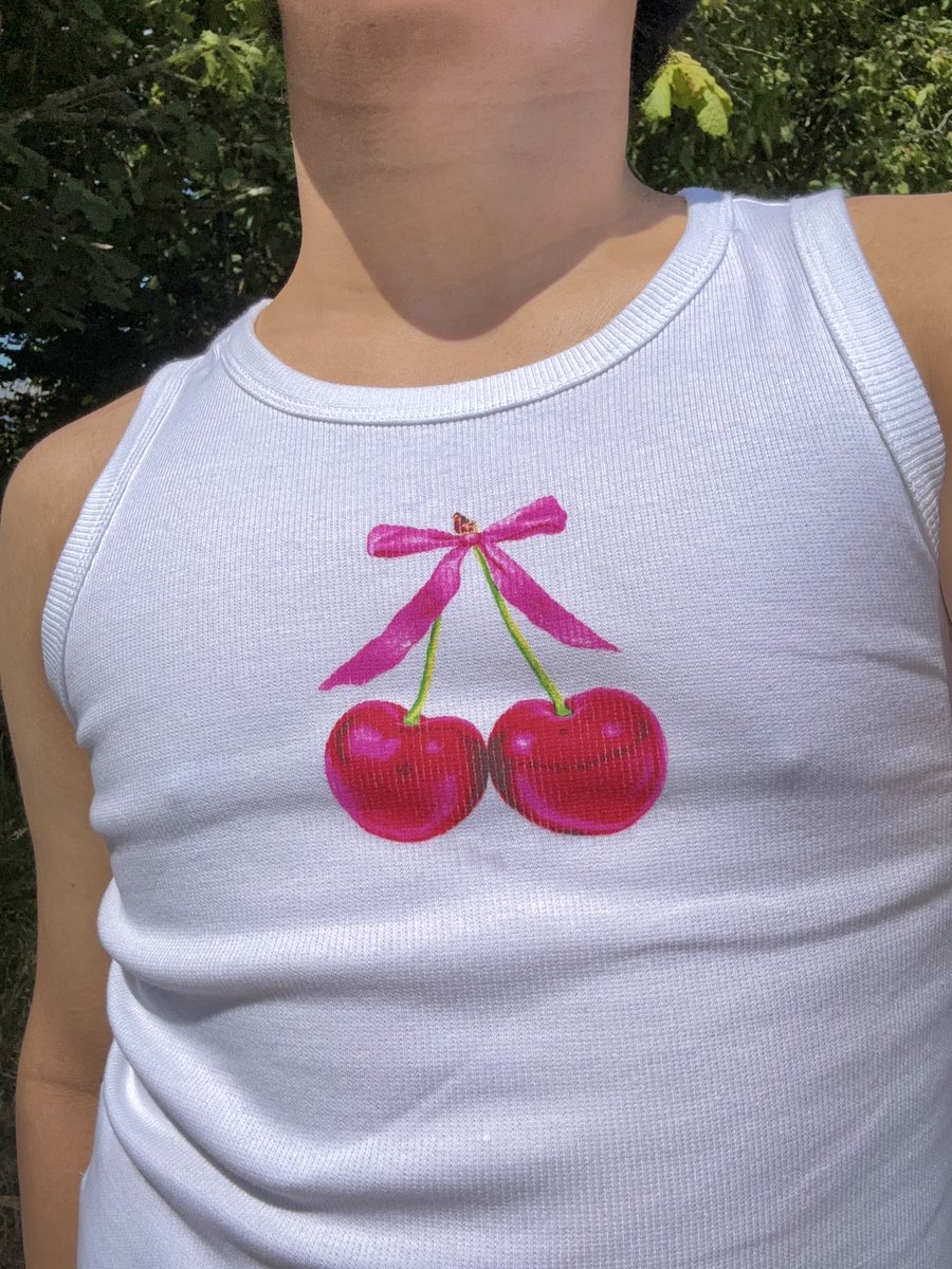 lovmonth's tweet image. this top??? yeah…