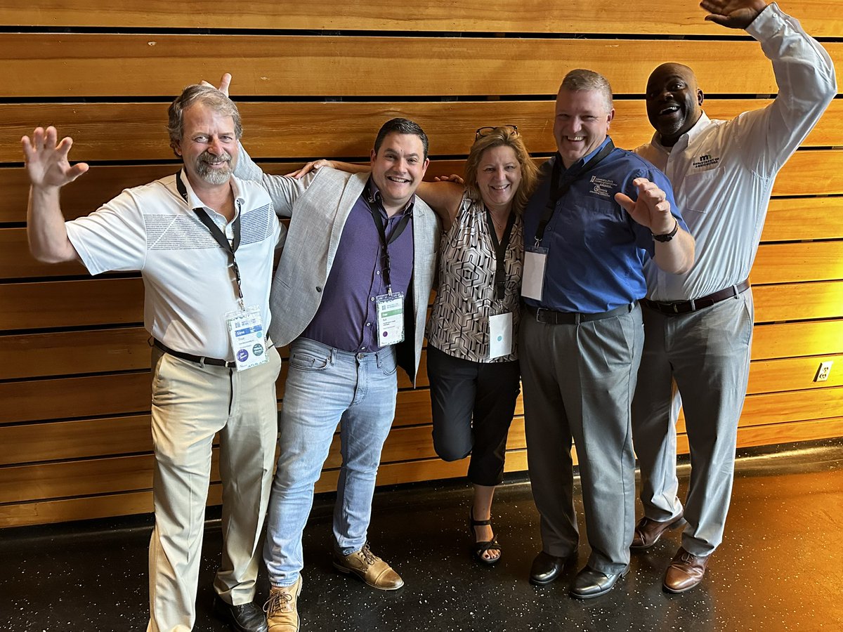 Assistant Commissioner Bailey is at the AgCareers HR Conference 
feeding the world through talent. UMN McNamara Conference Center about to moderate, “Cultivating the future pipeline Pipeline” panelist Ann Marie, Natasha Mortensen and Amy. Thank you for having me!
