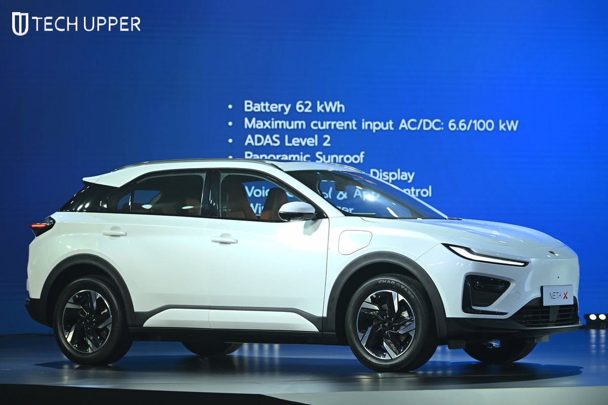 jokermaster619's tweet image. เปิดตัว NETA X รถยนต์ไฟฟ้าสไตล์ SUV มอเตอร์ 120 กิโลวัตต์ (163 แรงม้า) อัตราเร่ง 0-100 กิโลเมตร/ชั่วโมง ในเวลา 9.5 วินาที
.
techupper.com/2024/07/25/net…
.
รุ่น Comfort แบต 401 กิโล ราคา 739,000 บาท
รุ่น Smart แบต 480 กิโล ราคา 799,000 บาท
.
#NetaX #NetaAutoThailand #ElectricSUV