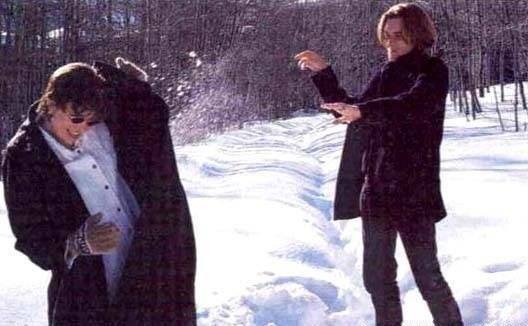 EwanDaily's tweet photo. Ewan &amp; Kerry Fox at the 1994 Sundance Film Festival ❄️ https://t.co/vCXP14jr75