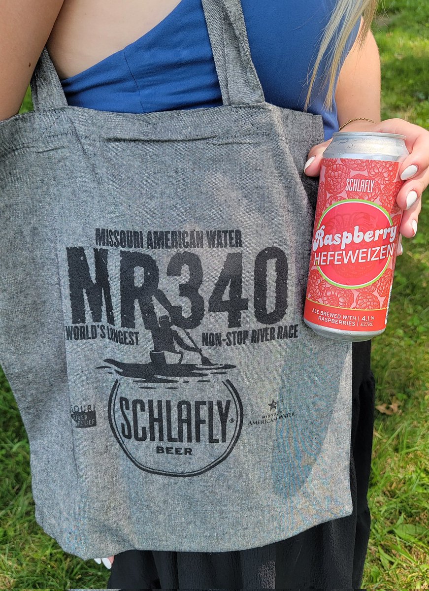 Schlafly's tweet photo. The #MR340 – the world's longest non-stop river race, from Kansas City to St. Charles – is finishing up tomorrow!
Join @Schlafly and the St. Louis paddle community at the Finish Line Party Friday night (July 26th) 5-9 PM at the Lewis & Clark Boat House and Museum in St. Charles. https://t.co/BFCWgno9Pf