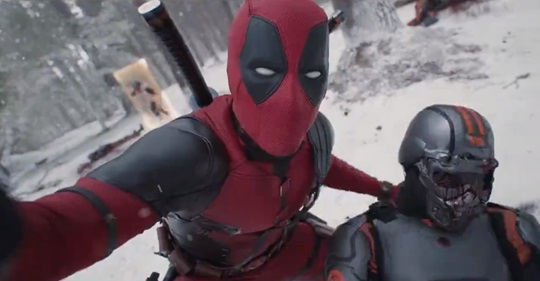 Zarcraft_'s tweet photo. Je pense a l'arme qu'utilise Deadpool pour déglingué le TVA dans cette scène et j'suuis moooort ptn c'est des malade https://t.co/vbzW2FSLCu