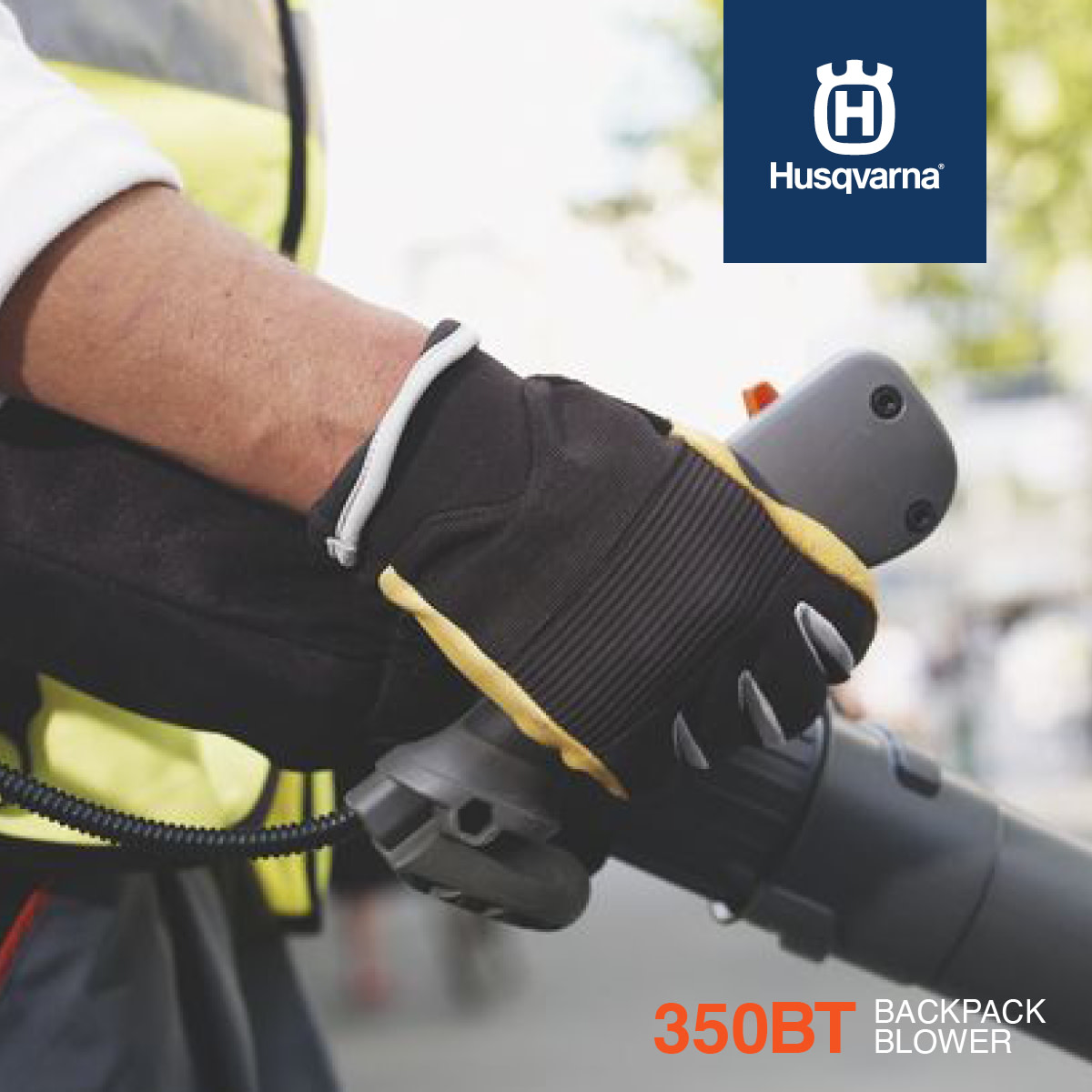 AdvancedMower's tweet image. Leaf cleanup to the @HusqvarnaUSA 350BT #BackpackBlower! 💨🍃

Delivering 21 N of blowing force, this powerful machine can have your lawn clean in no time. Plus, you can get the job done with ease with this blower's adjustable, offset handle.

🔗 bit.ly/3y3l0Qz
