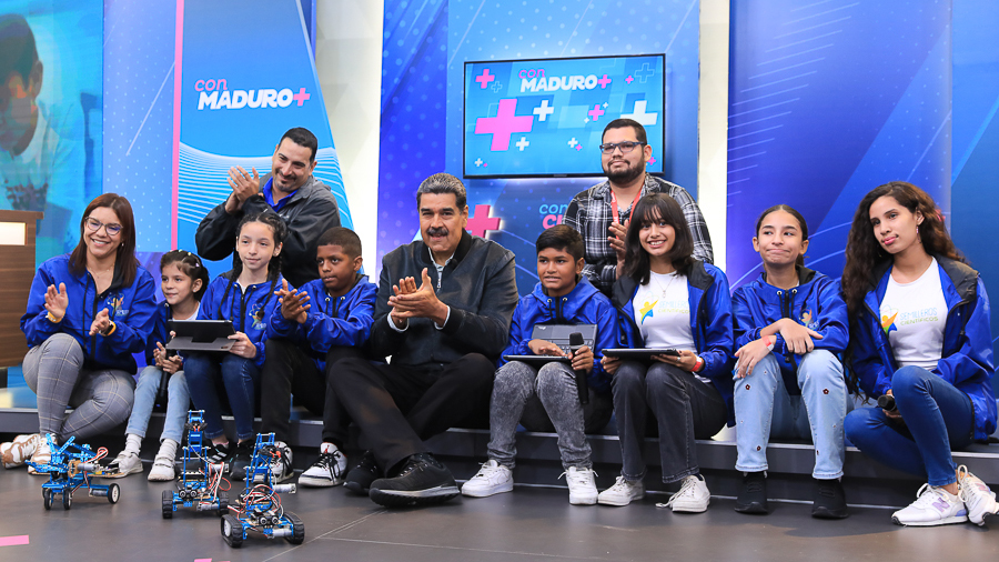 #25Jul | El Gobierno venezolano, que lidera el presidente Nicolás Maduro, ha logrado vencer las Medidas Coercitivas Unilaterales a través del desarrollo de capacidades propias, algunos ejemplos en el área científica son 👇🏾: 

Hilo 🧵
#PaLanteEsPaAllá