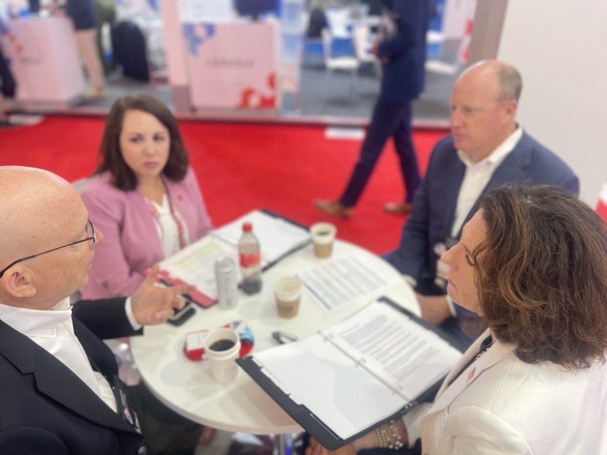 MadeinAL's tweet photo. ⚡️NEWS FLASH: Alabama's mission to the Farnborough Airshow uncovers potential growth projects and solid leads on others.  #FIA2024

➡️https://t.co/lp6mqPbmYh https://t.co/v4ZNkOL6Cq