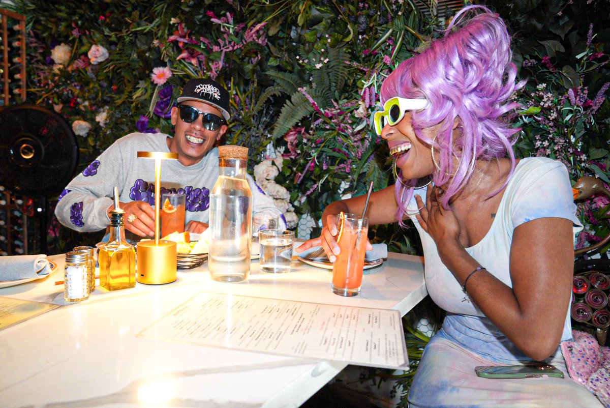 Slide thru to me and <a href="/AlienMacKitty/">IG ALIENMACKITTY</a> “B-Day Pull Up” on Aug 2nd!!! 

Tickets available now!! 

Performances by <a href="/SanQuinn/">San Quinn</a> <a href="/OzerSF/">Ozer</a> <a href="/richiyala/">iyalaiyala</a> <a href="/karasmusica/">꧁ Empress Ka’Ra ꧂</a> <a href="/AlienMacKitty/">IG ALIENMACKITTY</a> &amp; myself 

Sounds by <a href="/DeeJaySeanG/">liked songs</a> &amp; Boriqua1

Vending by <a href="/DeLaCity415/">Toño  DeLaCity</a> 

📸 <a href="/FriscoLens/">Frisco Lens</a>

ticketweb.com/event/solidari…