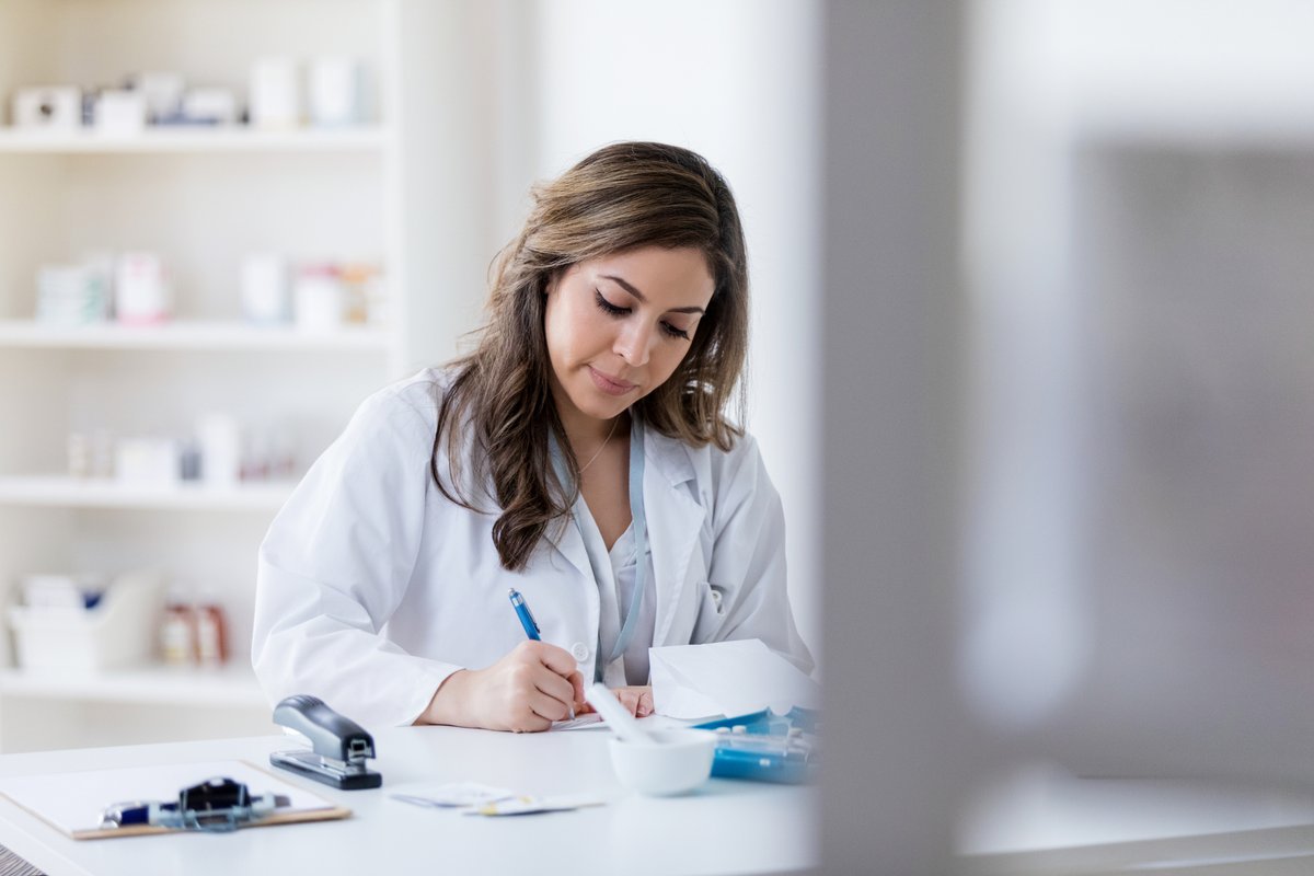 ProfessionSante's tweet photo. Lettre ouverte | Statut autoproclamé des pharmacies dites «de spécialité»: donnons l’heure juste aux patients
Pour en faire la lecture complète, cliquez ici: https://t.co/wrbMwni76d
@VotrePharmacien @OrdrepharmaQc #ProfessionSanté #PharmaciesQuébec #RPMSQ #SantéPublique https://t.co/qCJ2ZKANWp