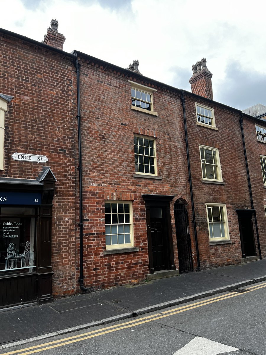 LivingHistoryUK's tweet image. Excellent visit to the #backtobacks in Birmingham today. Amazing to see how some people lived as recent as the 1970’s. #nationaltrust