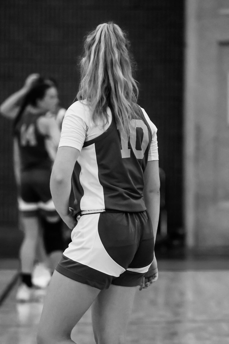 Amber McFeely Osborn (@amber_osborn) on Twitter photo She will be back stronger than before. Torn ACL. <a href="/MaddieOsborn10/">Maddie Osborn</a> 💔 Keep her in your prayers.
<a href="/BobGreenburg/">Bob Greenburg</a>
<a href="/ETNreisenweber/">Tom Reisenweber</a>
<a href="/GroveCityGBB/">Grove City Eagles Girls Basketball</a>
@ADIDASLWS
<a href="/GRIT_SP/">GRIT Sports Performance</a>
<a href="/TerryGrossetti/">Terry Grossetti Jr.</a> She will be back stronger than before. Torn ACL. <a href="/MaddieOsborn10/">Maddie Osborn</a> 💔 Keep her in your prayers.
<a href="/BobGreenburg/">Bob Greenburg</a>
<a href="/ETNreisenweber/">Tom Reisenweber</a>
<a href="/GroveCityGBB/">Grove City Eagles Girls Basketball</a>
@ADIDASLWS
<a href="/GRIT_SP/">GRIT Sports Performance</a>
<a href="/TerryGrossetti/">Terry Grossetti Jr.</a>