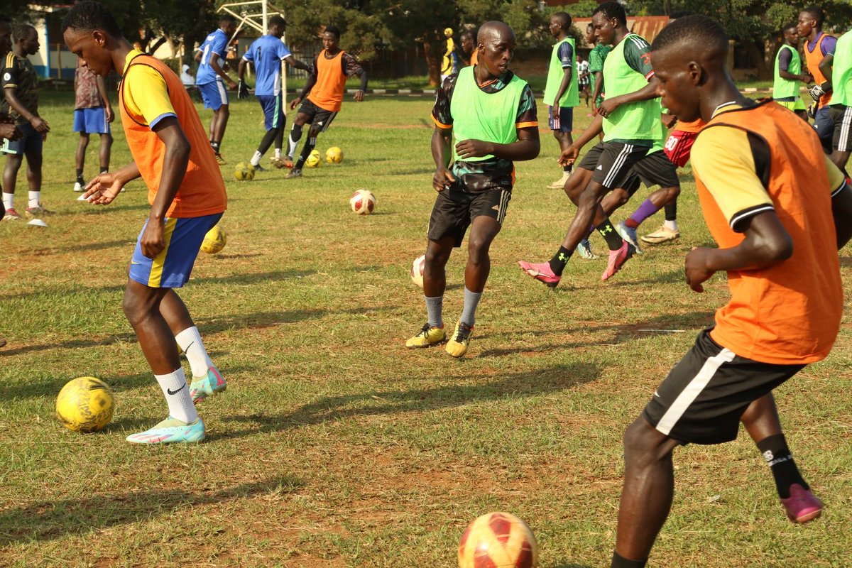 LeirahShamirah's tweet image. I was able to capture moments yesterday as @NkumbaUni football team “ the beach boys’’ opened up trials to bring in new players for the 2024/2025 season.