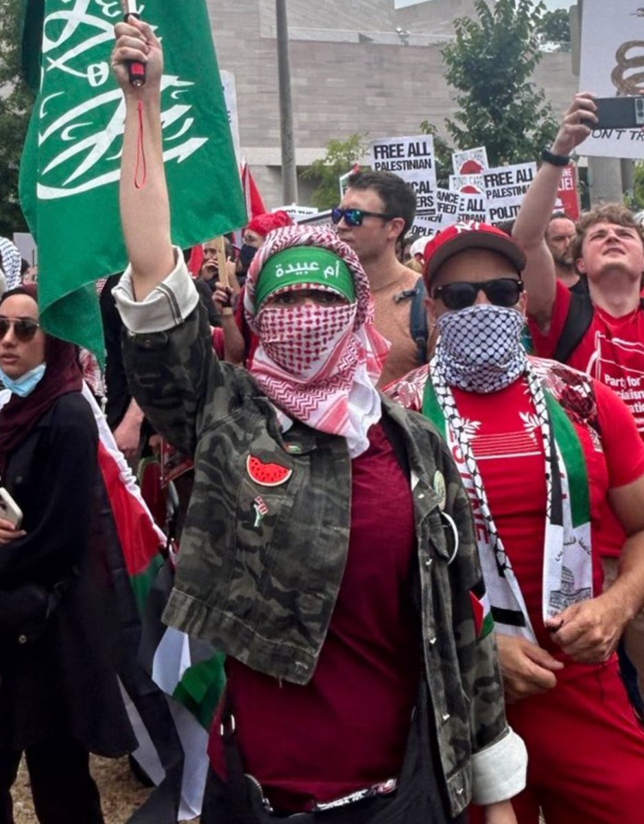 XAmericaNews's tweet photo. How many terrorists are currently in our country due to the open border policies of Kamala Harris? https://t.co/x15pjRAzoV