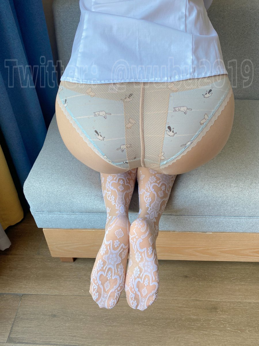 你说，某一天你们的前女友来你的城市约你吃饭，你要去吗？吃完饭约你去河边走走，要吗？ https://t.co/zH8MZQFYxY