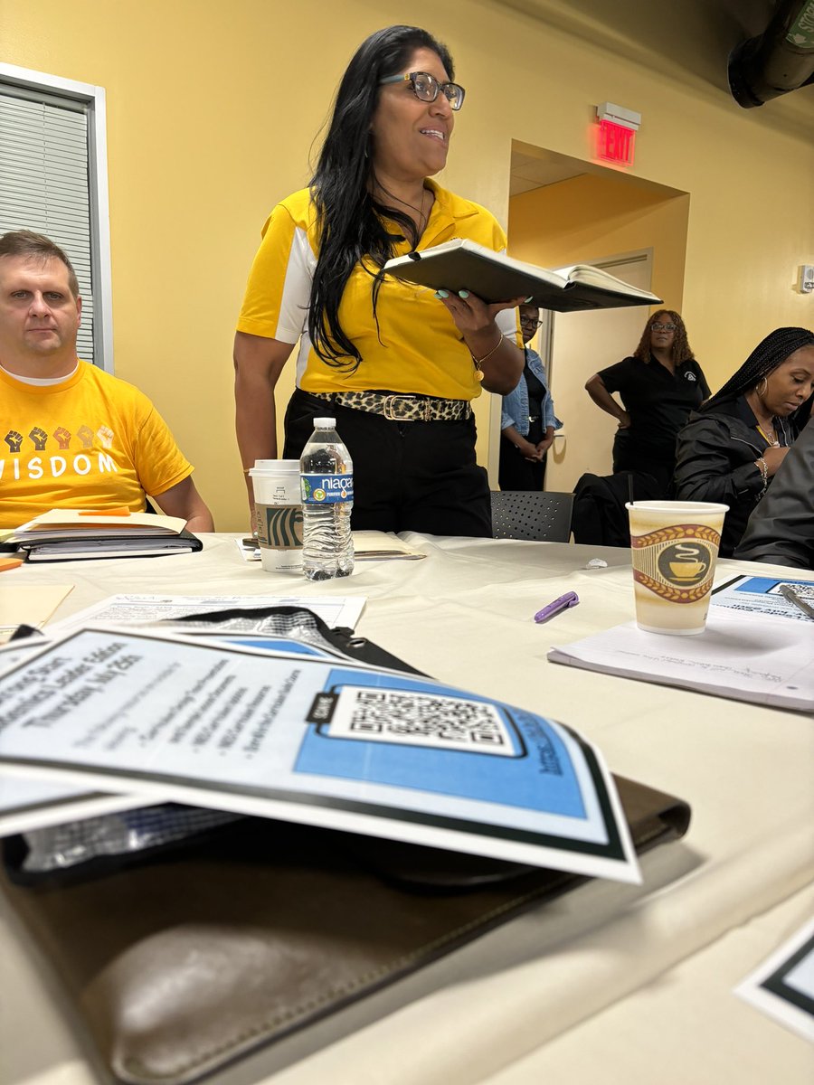 edwgarza (@edwgarza) on Twitter photo Nimmi Thomas sharing out her commitment for the upcoming school year. <a href="/HoustonISD/">Houston ISD</a> @wisdomhs_hisd Nimmi Thomas sharing out her commitment for the upcoming school year. <a href="/HoustonISD/">Houston ISD</a> @wisdomhs_hisd